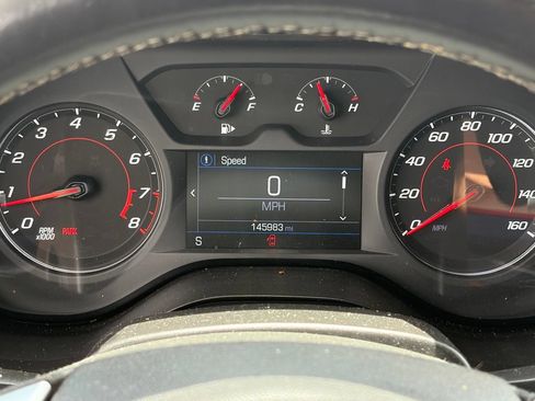 Used 2021 Chevrolet Camaro LT w/ RS Package RWD image 8