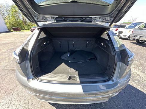Used 2023 Buick Envision Avenir AWD/4WD image 26