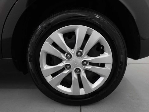 Used 2023 Kia Soul LX FWD image 9