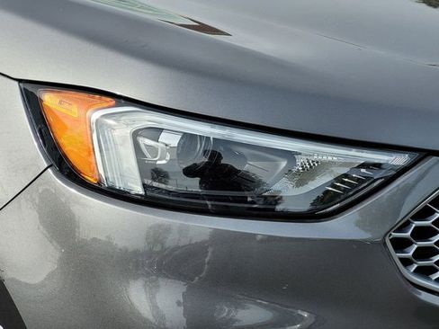 Used 2023 Ford Edge SEL AWD/4WD image 11