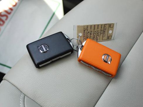 Used 2022 Volvo XC40 T5 Momentum image 30