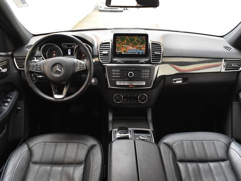 Used 2017 Mercedes-Benz GLE 350 w/ Premium 1 Package image 27