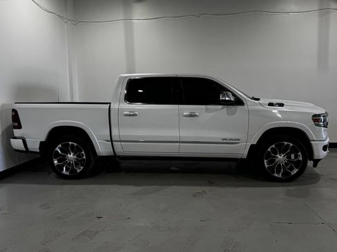 Used 2022 RAM 1500 Limited w/ Body-Colour Bumper Group AWD/4WD image 22