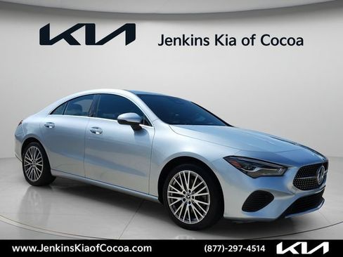 Used 2025 Mercedes-Benz CLA 250 image 1