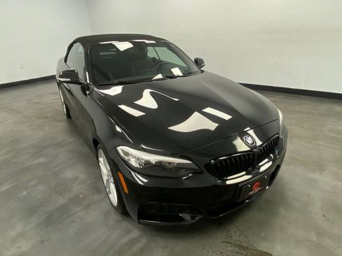 Used 2016 BMW 228i xDrive Convertible w/ M Sport Package AWD/4WD image 17