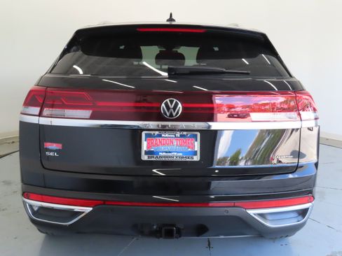 New 2026 Volkswagen Atlas Cross Sport SEL AWD/4WD image 5