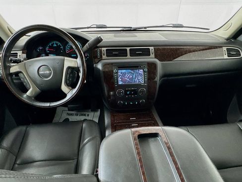 Used 2013 GMC Yukon Denali RWD image 26