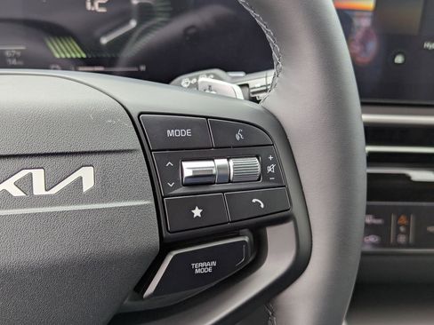 New 2026 Kia Sportage EX AWD/4WD image 32