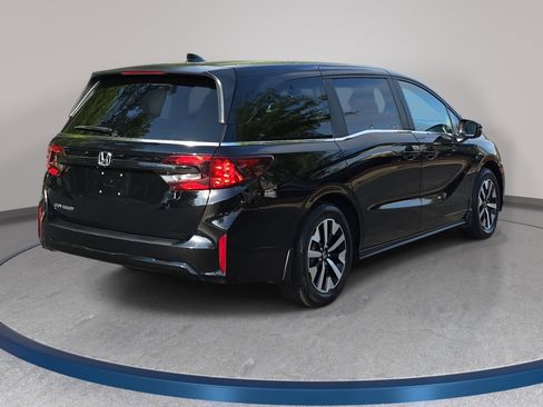 Used 2025 Honda Odyssey EX-L image 5