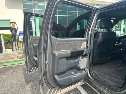 Used 2022 Ford F150 Platinum AWD/4WD image 18