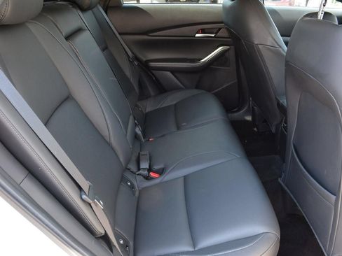 Used 2024 MAZDA CX-30 AWD 2.5 S w/ Preferred Package image 17