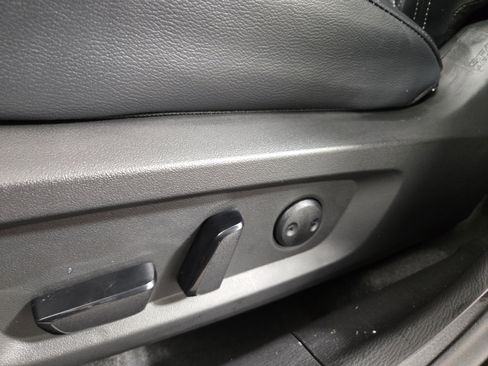 New 2026 Mitsubishi Outlander SEL image 31