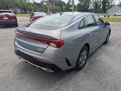 Used 2021 Kia K5 LXS FWD image 4