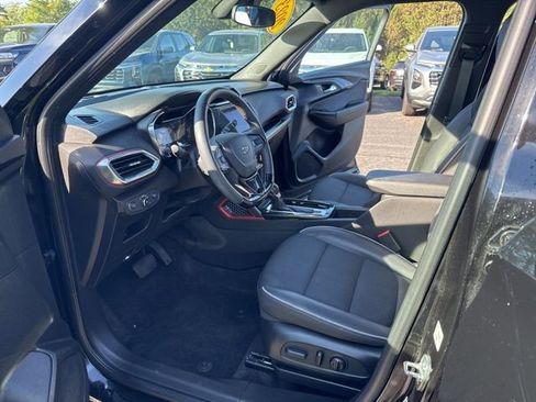 Used 2023 Chevrolet TrailBlazer RS image 9