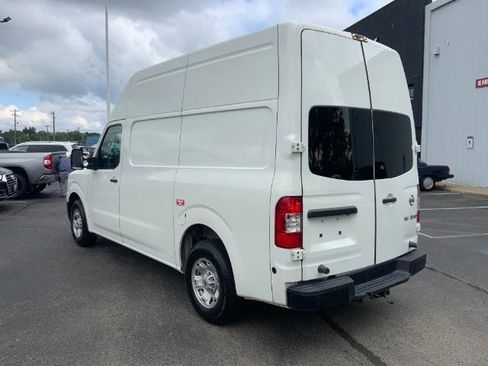 Used 2018 Nissan NV 3500 SV w/ Navigation Package RWD image 8