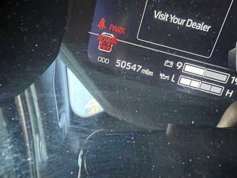 Used 2023 Toyota Sequoia Platinum AWD/4WD image 13