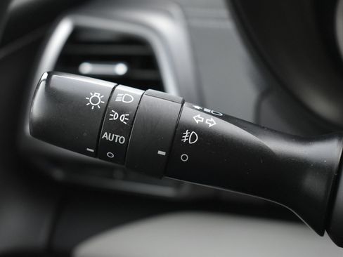 Used 2022 Subaru Forester Limited w/ Popular Package #2 image 21