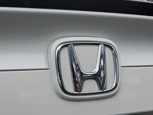 Used 2020 Honda Civic Sport image 6