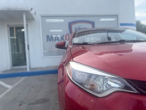 Used 2015 Toyota Corolla S image 11