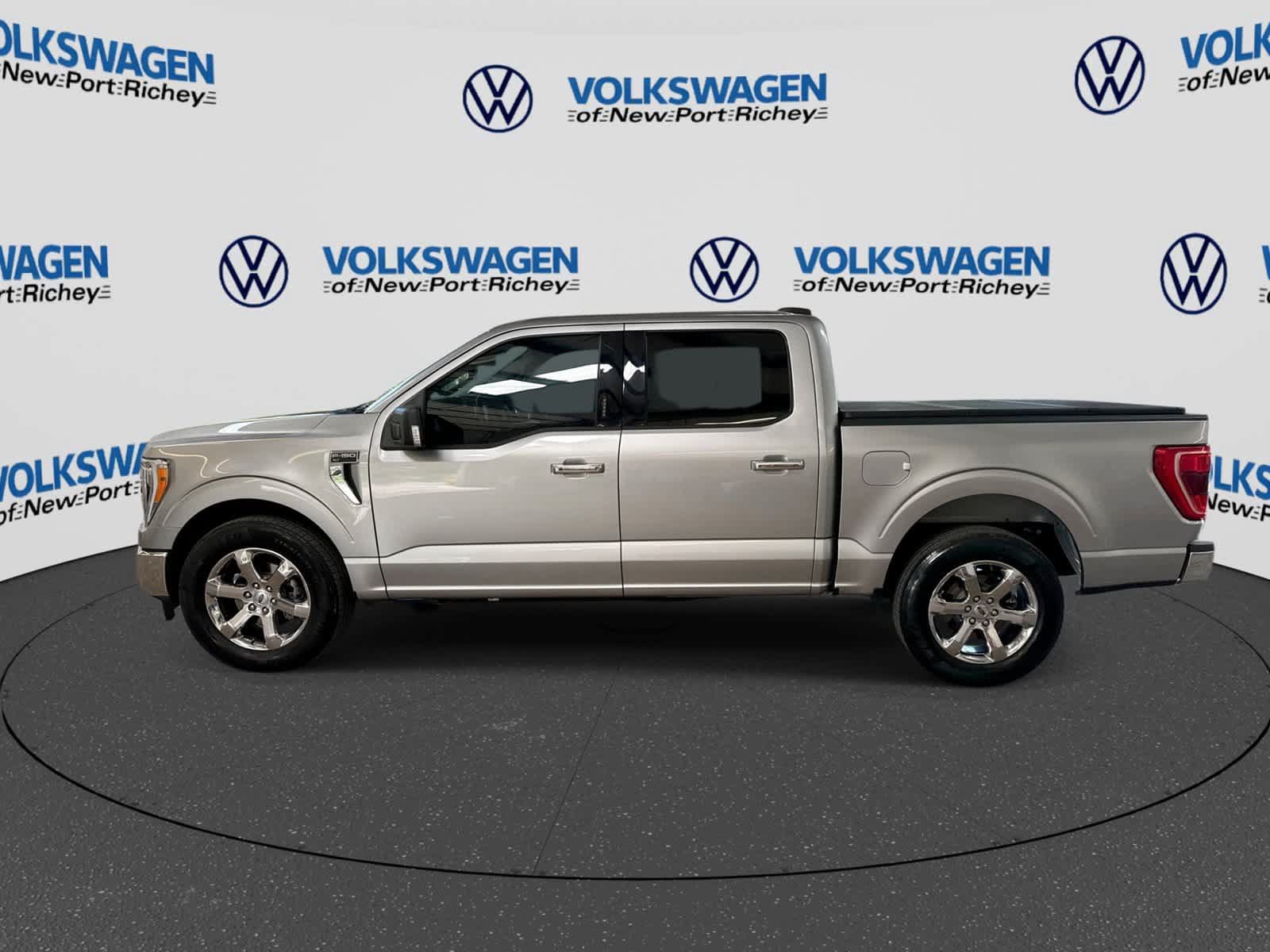 Used 2022 Ford F150 XLT w/ Equipment Group 302A High RWD image 11