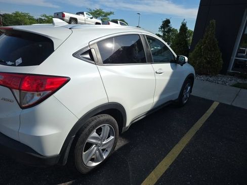 Used 2019 Honda HR-V EX image 4
