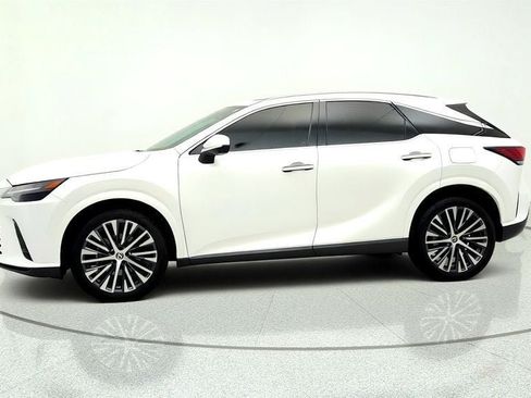 Used 2023 Lexus RX 350 Premium Plus w/ Cold Area Package FWD image 8