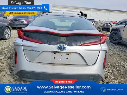 Used 2017 Toyota Prius Prime Plus FWD image 8