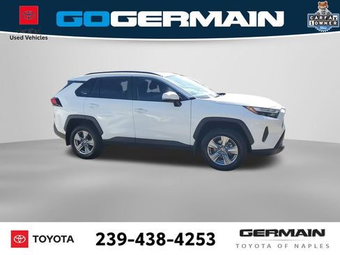 Certified 2025 Toyota RAV4 XLE w/ Convenience Package FWD image 5
