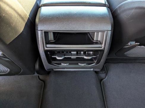 Used 2022 Jeep Grand Cherokee Limited 4xe image 19