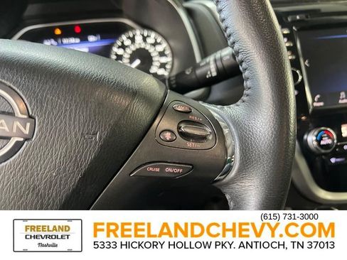 Used 2023 Nissan Murano SV image 16