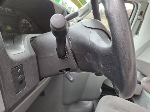 Used 2018 Ford E-350 and Econoline 350 Super Duty w/ Power Windows & Locks Group RWD image 17