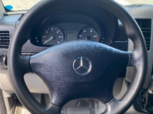 Used 2015 Mercedes-Benz Sprinter 3500 w/ Front Bench Seat Package image 22