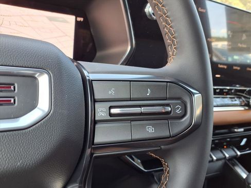 New 2026 GMC Canyon AT4 image 9