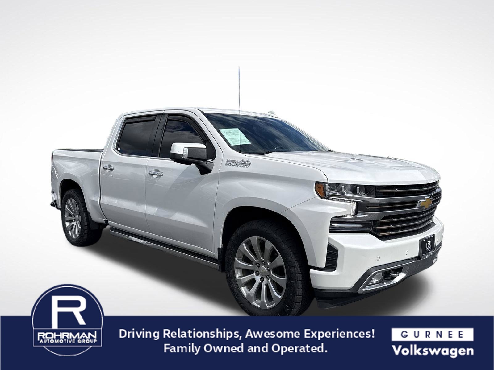 Used 2021 Chevrolet Silverado 1500 High Country w/ Technology Package AWD/4WD image 2