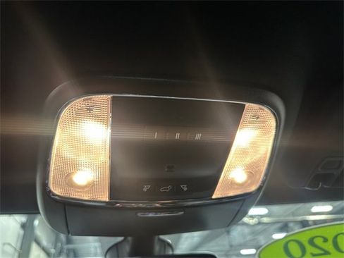 Used 2020 Dodge Durango R/T w/ Trailer Tow Group IV image 16