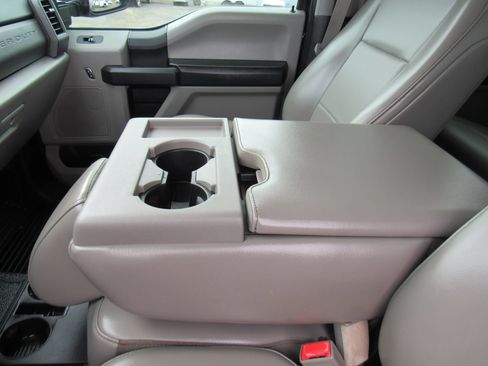 Used 2019 Ford F350 XL w/ STX Appearance Package AWD/4WD image 17