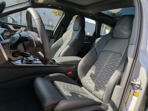 Used 2024 Audi RS 6 performance image 16