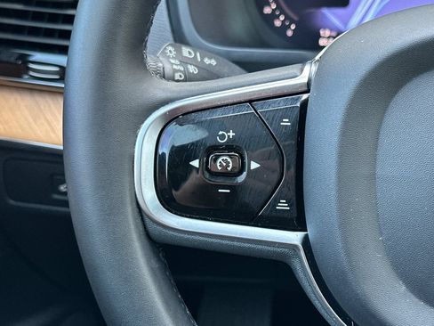 Used 2023 Volvo XC90 T8 Plus w/ Protection Package Premier AWD/4WD image 28
