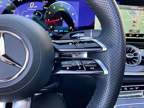 Used 2023 Mercedes-Benz E 450 Cabriolet image 21
