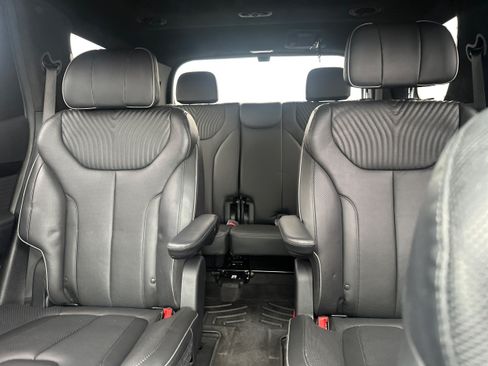 Used 2023 Hyundai Palisade Calligraphy AWD/4WD image 13