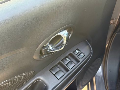 Used 2017 Nissan Versa SV FWD image 12