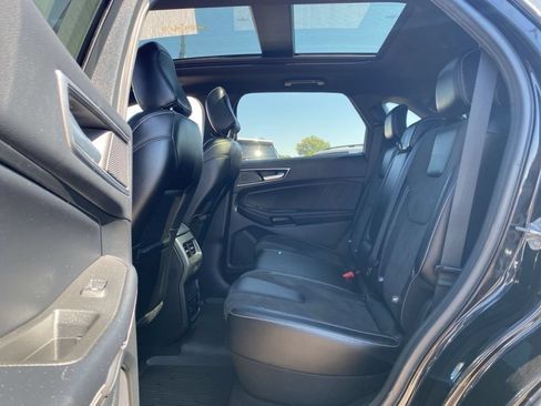 Used 2022 Ford Edge ST w/ Equipment Group 401A AWD/4WD image 25