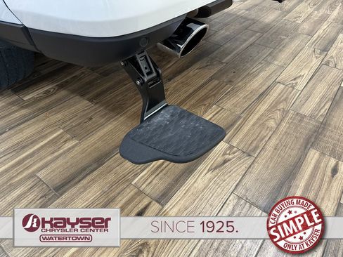 New 2025 RAM 1500 Big Horn image 9