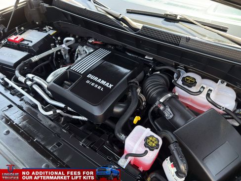 Used 2026 Chevrolet Silverado 1500 High Country w/ Midnight Edition AWD/4WD image 15