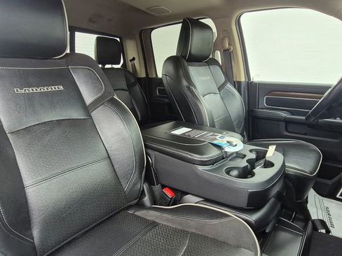Used 2022 RAM 2500 Laramie AWD/4WD image 4