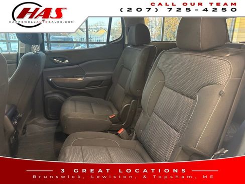 Used 2021 GMC Acadia SLE w/ Driver Convenience Package image 12