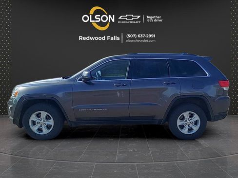 Used 2015 Jeep Grand Cherokee Laredo AWD/4WD image 2