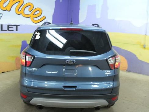 Used 2018 Ford Escape SE w/ SE SYNC Package AWD/4WD image 6