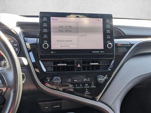 Used 2023 Toyota Camry XSE image 10