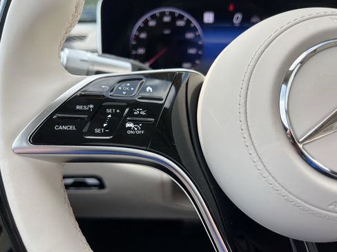 Certified 2025 Mercedes-Benz S 580 4MATIC Sedan image 19